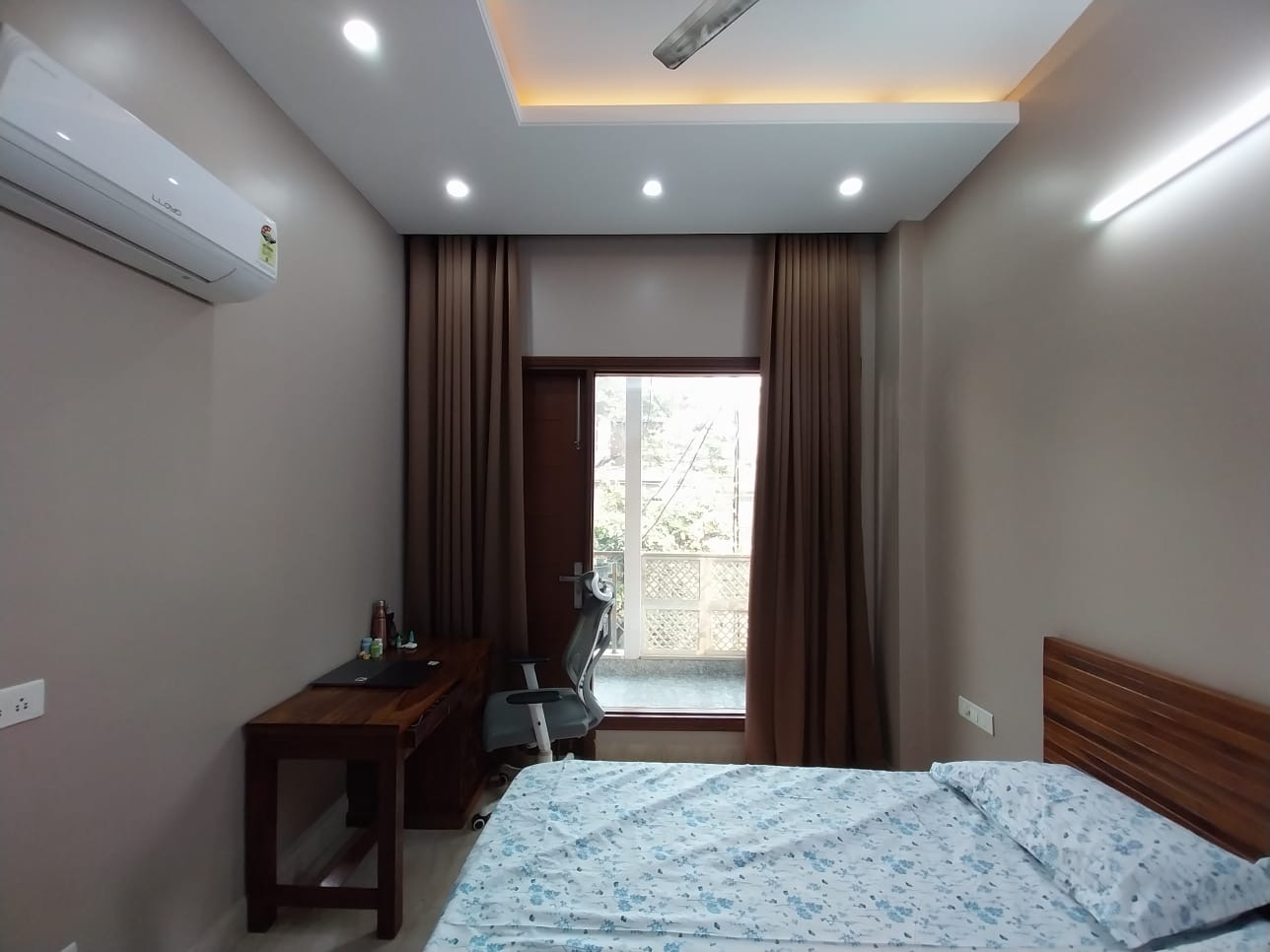 3 BHK in Sushant Lok 1